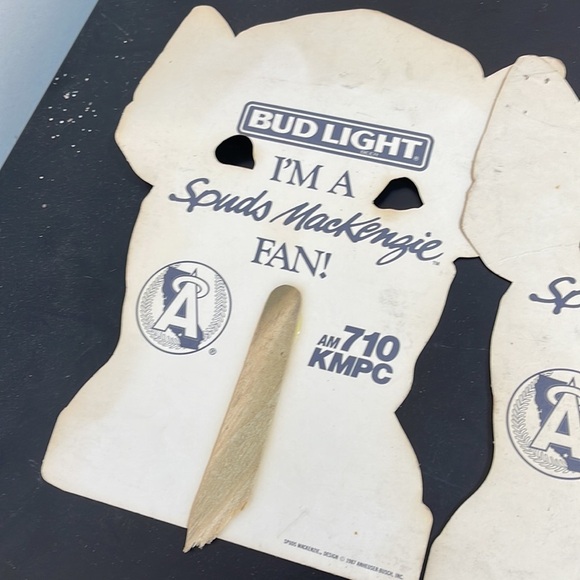 Vintage Bud Light "I'm a Spud Mackenzie Fan" Paper Fan 1987 the A’s base… - Picture 5 of 8